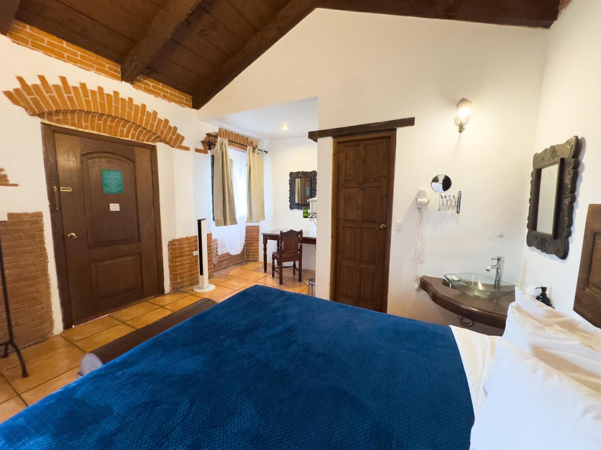 Naif Boutique Hotel أنتيغوا غواتيمالا الغرفة الصورة