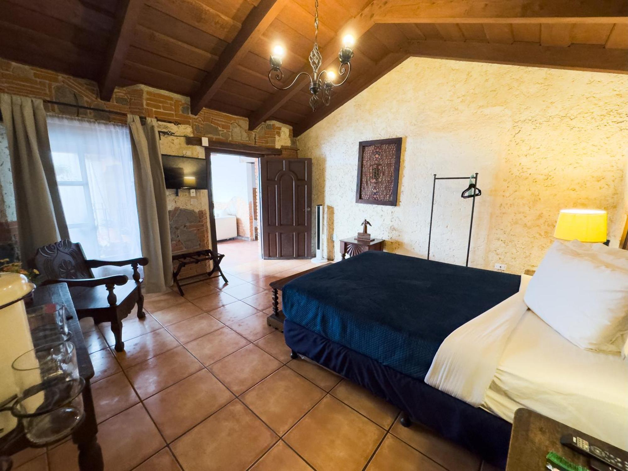Naif Boutique Hotel أنتيغوا غواتيمالا الغرفة الصورة